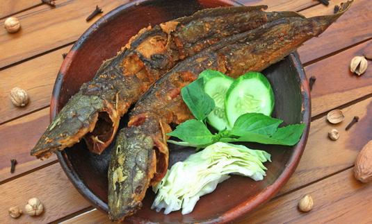 Tips  Menggoreng Ikan Lele Agar Ekornya Lurus - AnekaNews.top