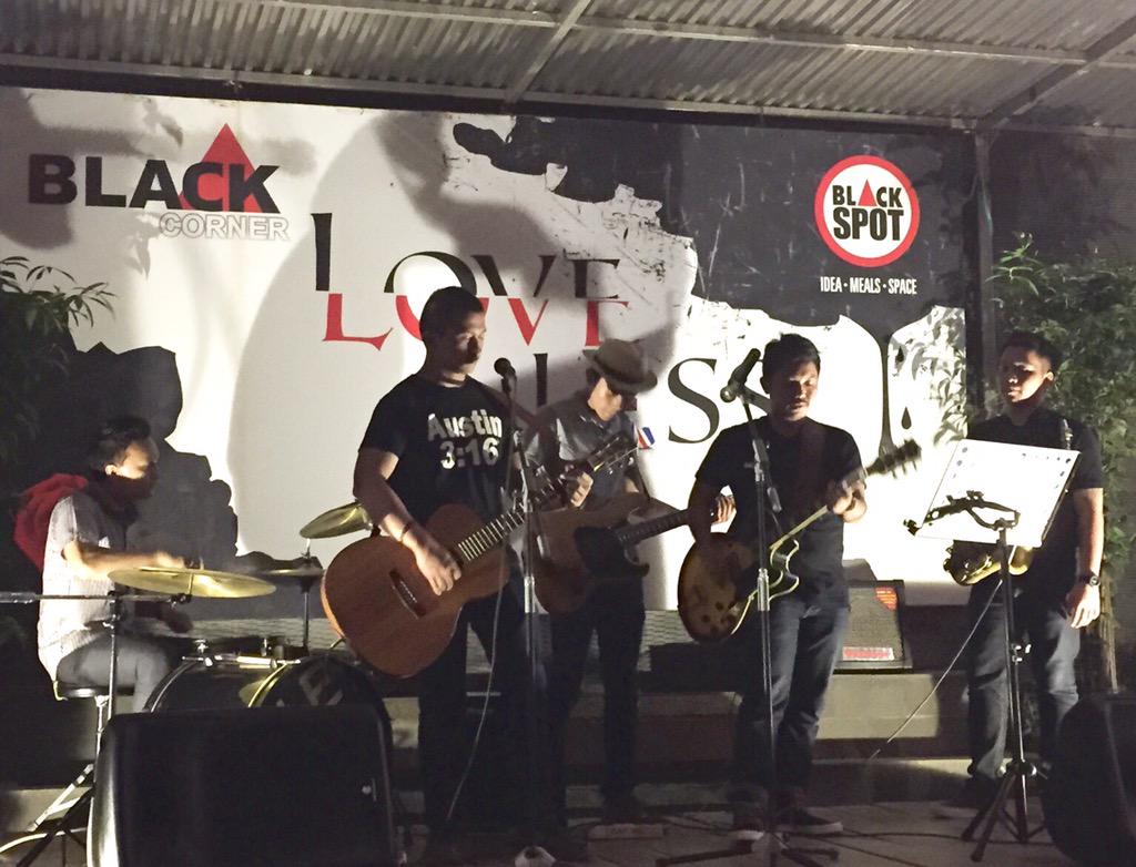 Terima kasih <a href="/lampudunia15/">lampudunia</a> dan untuk kalian yang hadir hari ini terima kasih telah datang ke pesta kami! #AHTRC