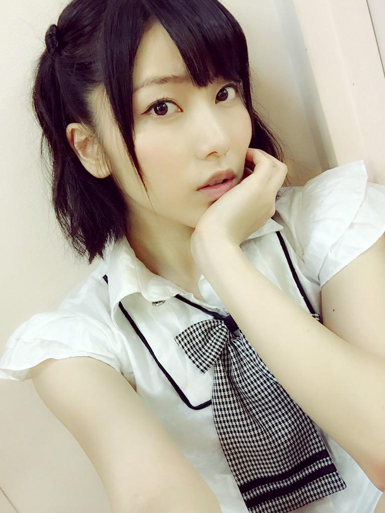 横山由依 tweet media