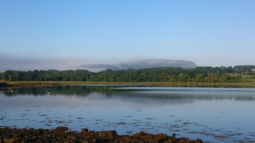 outdoorsligo's tweet photo. The warriors run is on in sligo. http://t.co/tfsTVg7Xtx will take pictures @LOOKWESTie @NorthLeitrimAC @oceanfmsport http://t.co/LNDGSYDJoU