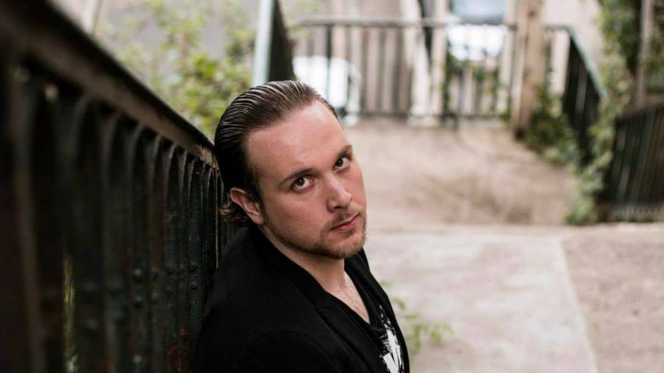CieSelvaggio's tweet photo. Mathieu Hoarau est l'un des membre fondateur de la cie. Formé à l' @ActingStudio1, il est comédien et scénariste. http://t.co/VKacMkDlaR