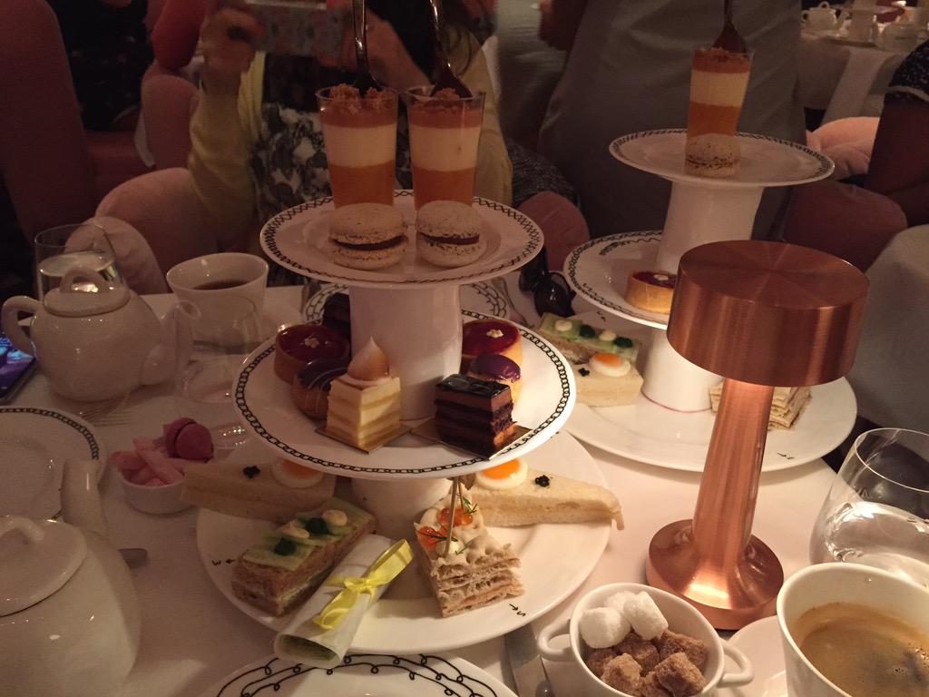 ForkandTalk's tweet photo. Very naughty but extremely sexy afternoon tea experience @sketchlondon http://t.co/sok1gf6lhc #foodblog #foodporrn http://t.co/O3In3NkwgK