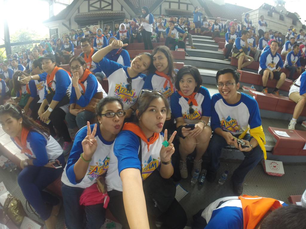 th_chatleya's tweet photo. The A team #proudofaxa #proudofaxamandiri http://t.co/gVGNLUTJBi