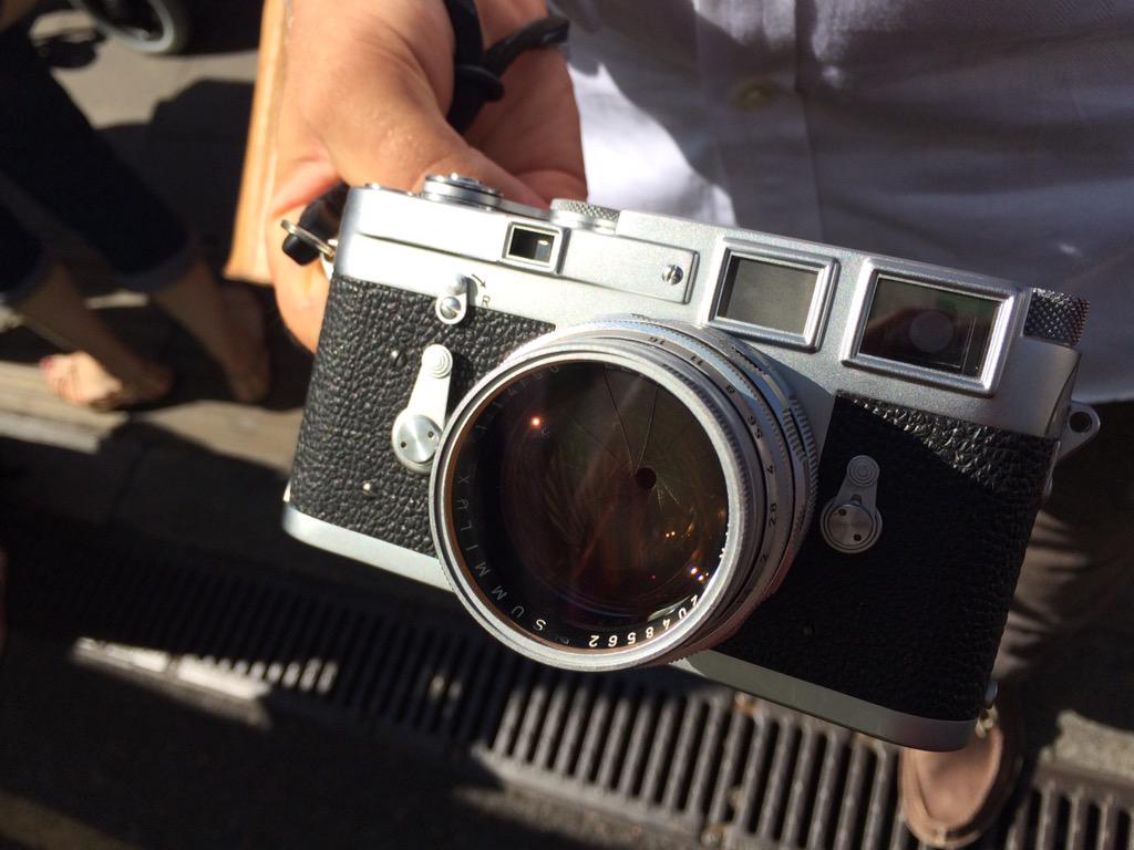 LCameraStyle's tweet image. #Leica M3 w/ 50mm Summilux, Broadway Market