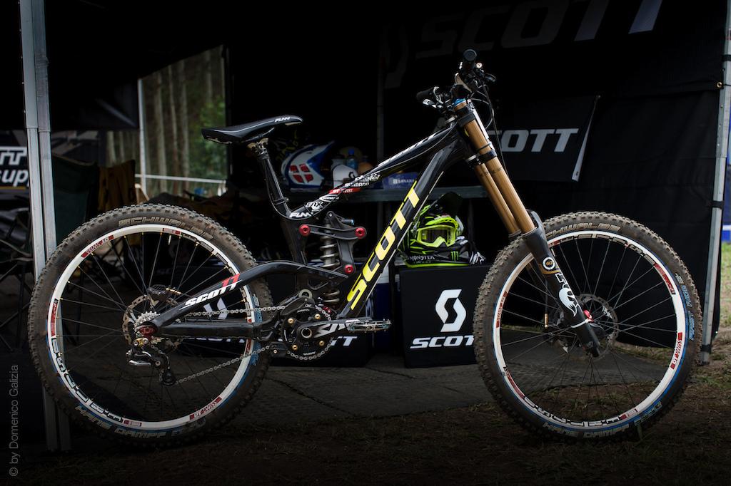 For Saturdays bike of the day we have any of Scott's badass downhill rigs