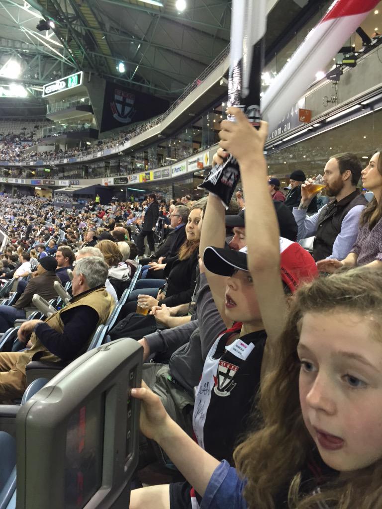 CurlEarl's tweet photo. #HowIWantToBe http://t.co/eYr4tEbWMf