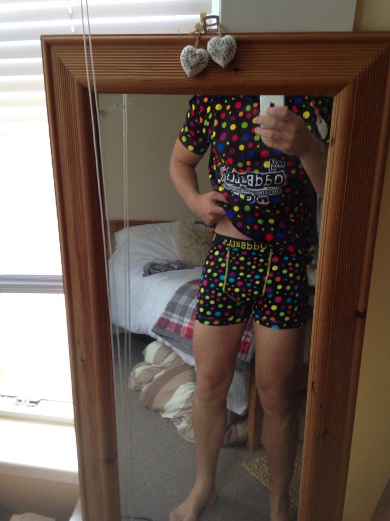 ben_green16's tweet photo. @StColumbaRFC today's game's warm up kit,sponsored by @myoddballs 😂😂#partybundle #polkaking #localidiot http://t.co/Ib2AfIhqOG
