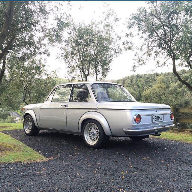 bmw2002faq's tweet photo. Holy 🙈😍 by @jeshyweshy #🚘 #bmw2002 #bmw #2002 #02 #bmw02 #bmw1600 #bmwe10 #e10 #e30 #bmwclassic #classicbmw #roundi… http://t.co/1y2Bo8fS09