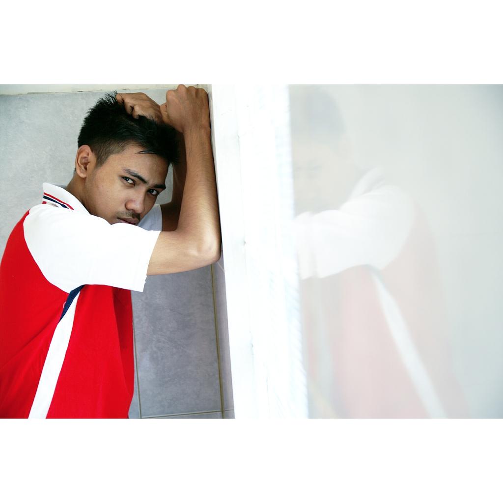 IlhamAB_'s tweet photo. You're hurting me http://t.co/p6Zj5ZxQ2i