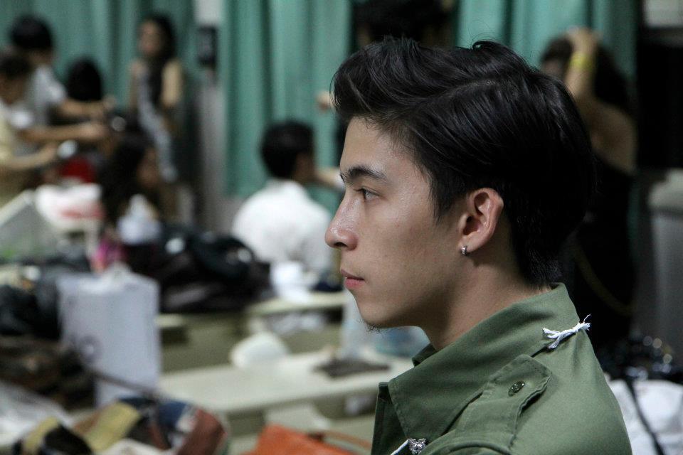 chulacuteboy's tweet photo. คิ้วท์บอยในตำนานของเพจ 55
ทู สถาปัตยกรรมศาสตร์#บัณฑิต /// แอดมินกุ๊กไก่

#chulacuteboy #สถาปนิกหล่อบอกต่อด้วย http://t.co/f3kjg4hT39