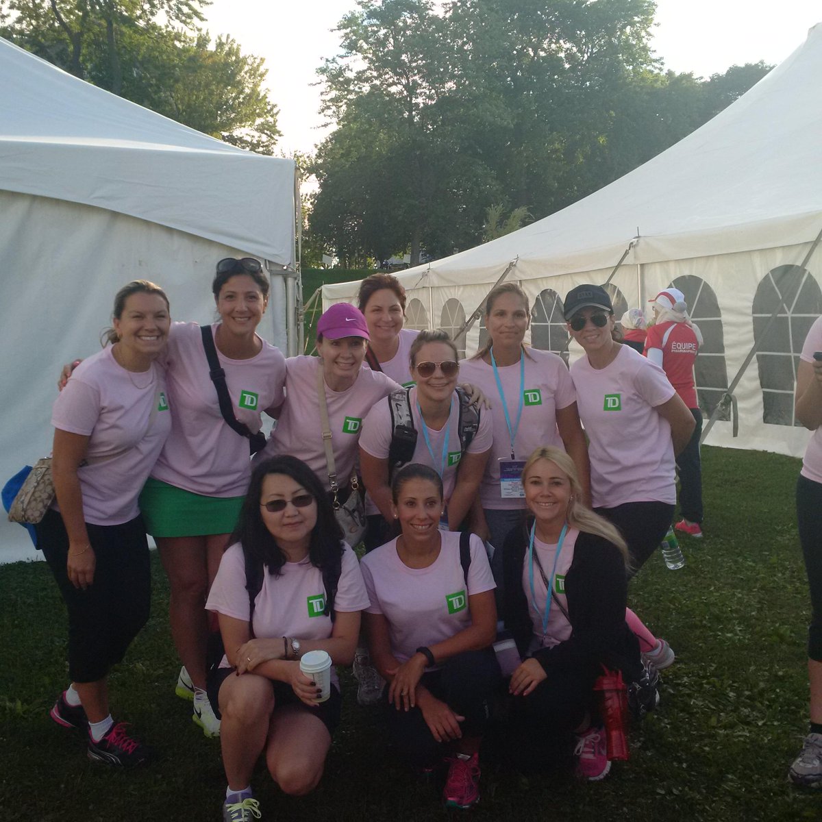 #TDGreenMachineGivingBack Walking for women's cancer today 32KM in Montreal...TEAM IS READY GO Go  <a href="/MagdaBassili_TD/">Magda Bassili</a> @