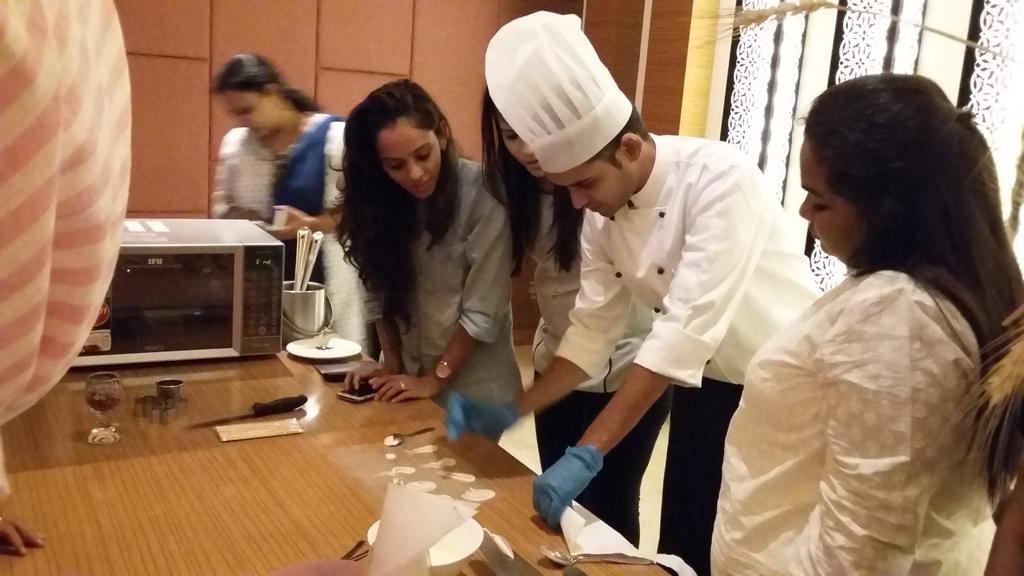 ErshadMullick's tweet image. #bakerymasterclass #inahyattworld 
#ChefParag at his best @HyattPune with @vimalverma @singh_vishal @summish