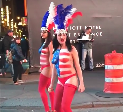 LatinasinBizus's tweet photo. DESNUDAS A LATINA BUSINESS OR ...? @MayordeBlazeio @NBCLatino @LatinoVoices @nytimes http://t.co/KmL4IrJGIS http://t.co/Twl16pjHVj