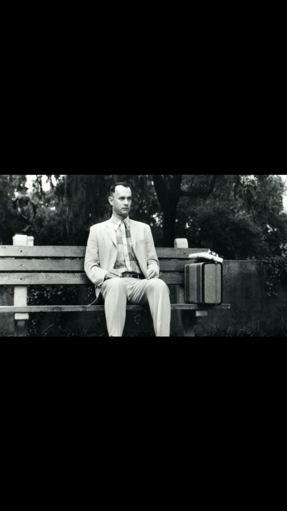 ForreMarti's tweet photo. Ya que sale Albiol por la Sexta
Telecinco podría dar Forrest Gump.
#Contraprogramacion http://t.co/7CfjwIXXpP