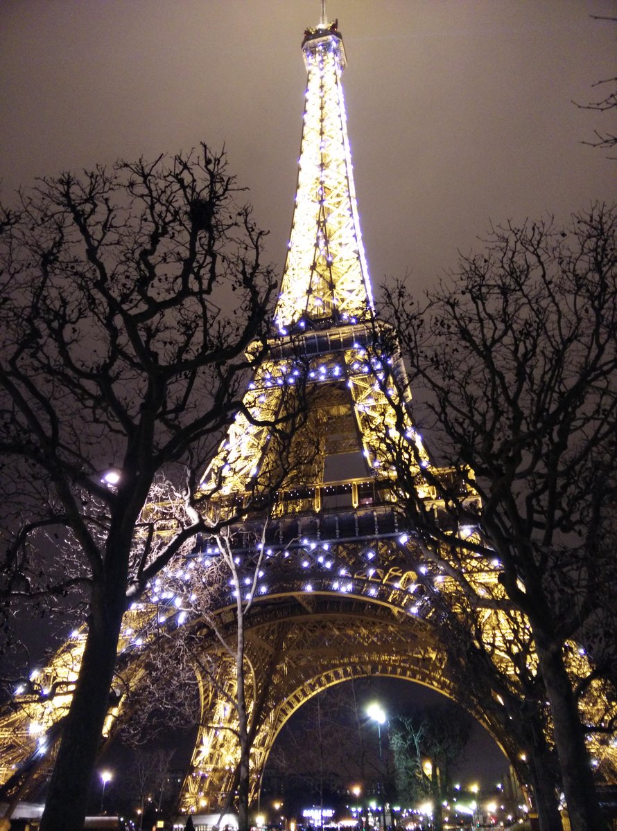 BestBlogger101's tweet photo. This was pretty neat to see in person #tbt #paris #eiffeltower #bestbloggerever #summers2015 http://t.co/QHwNG7SQw2