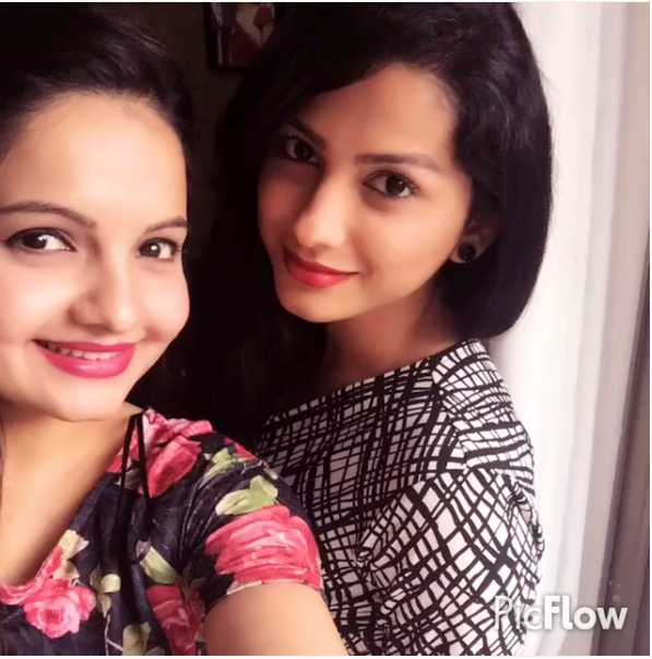 GiaaManekWorld's tweet photo. #Pic01 @Giaa_Manek & @ruchahasabnis together ;)
posted by Rucha on Insta :) http://t.co/FtrPHmSY8y