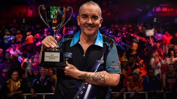 PVDarts180's tweet photo. The winner of the Sydney Darts Masters 2015: #SDM15 http://t.co/Jgi9XW0VrU