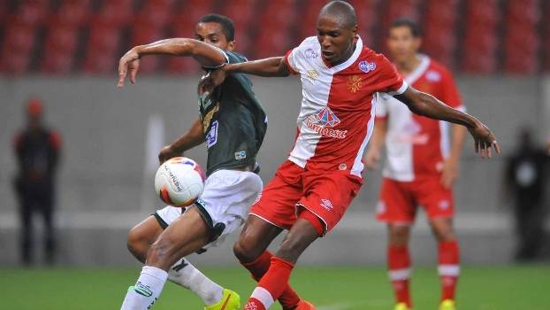 ESPNBrasil's tweet image. O @nauticope tenta entrar no G-4 e impedir reação do @luverdense_ec contra a degola es.pn/1Jc6Xo2