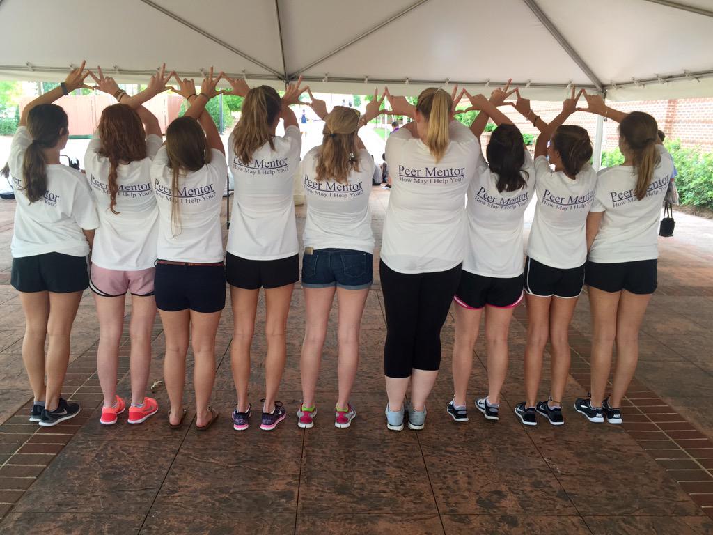 HPU_KD's tweet image. Meet our KD peer mentors! #HPUMoveIn #HPUFamily #HPU2019