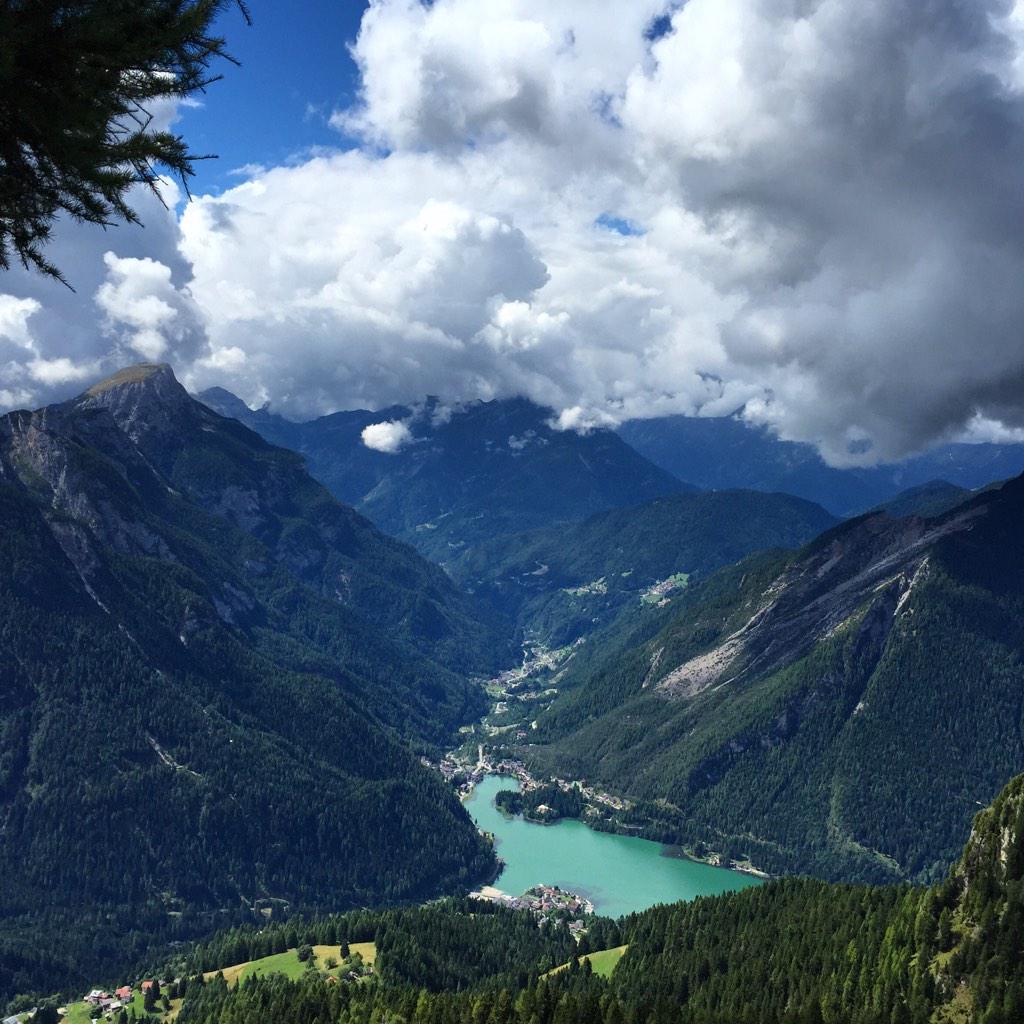 modalitademode's tweet image. A spasso per le #Dolomiti #summer #holiday Alpi Bellunesi #modalitavacanza