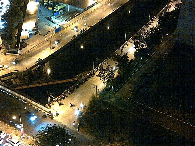 mandala55555's tweet photo. @TMCPoldaMetro kumpulan motor siap kebut2an.Lok:HBR Motik(kmayoran sunter muara),seputar skolah Jubilee.Mhon tertibkn http://t.co/fgjnQ7kj2r