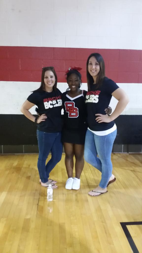 CoachGhezzi's tweet photo. Loved seeing my BB girls last night! #BBJV #Foreverfamily http://t.co/CPrqmUHevh