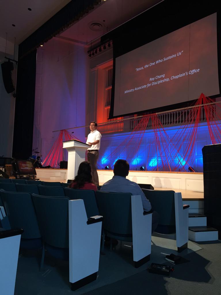 TimBlackmon's tweet photo. The siren song of performance can easily overshadow the gospel #wheatonorientation @tweetraychang http://t.co/WQjaCwmX0V