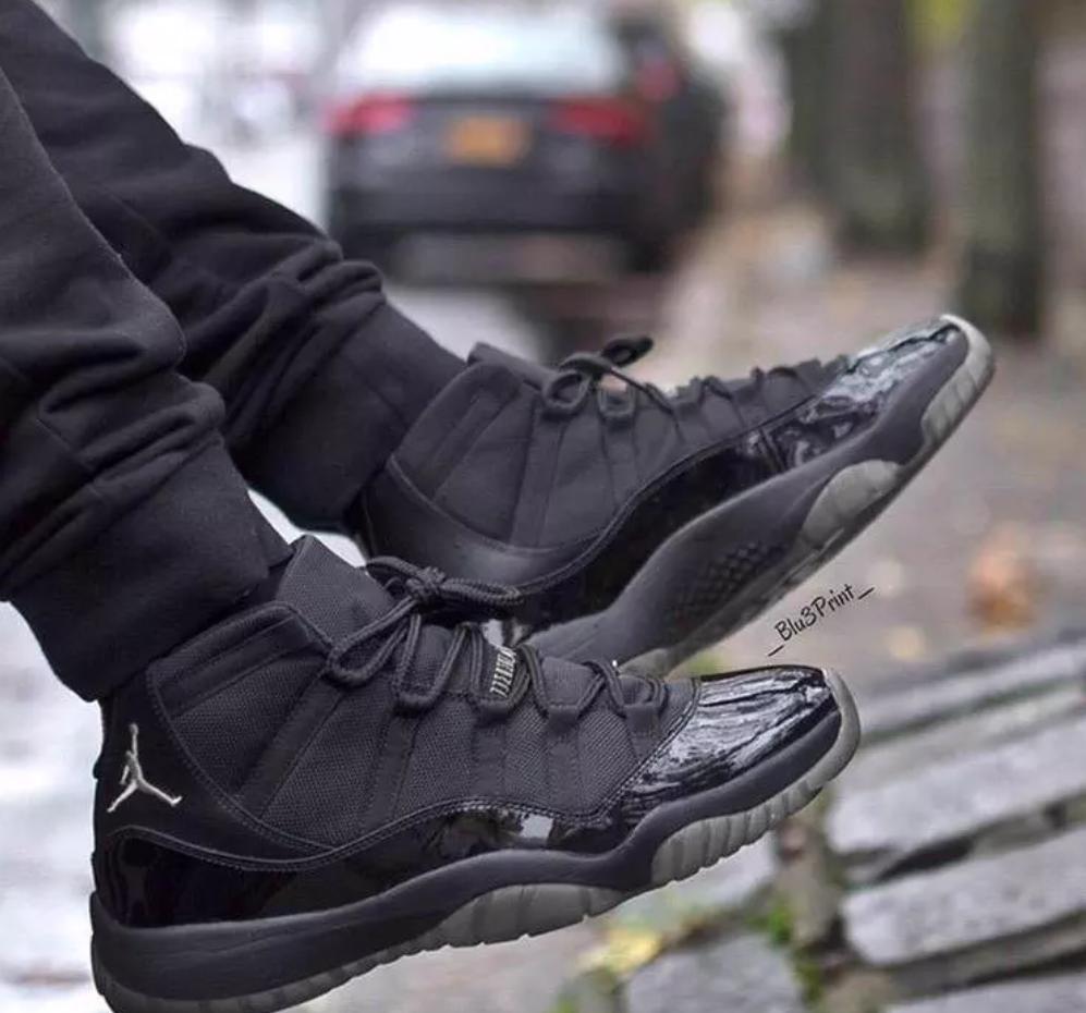 Blackout Custom 11's