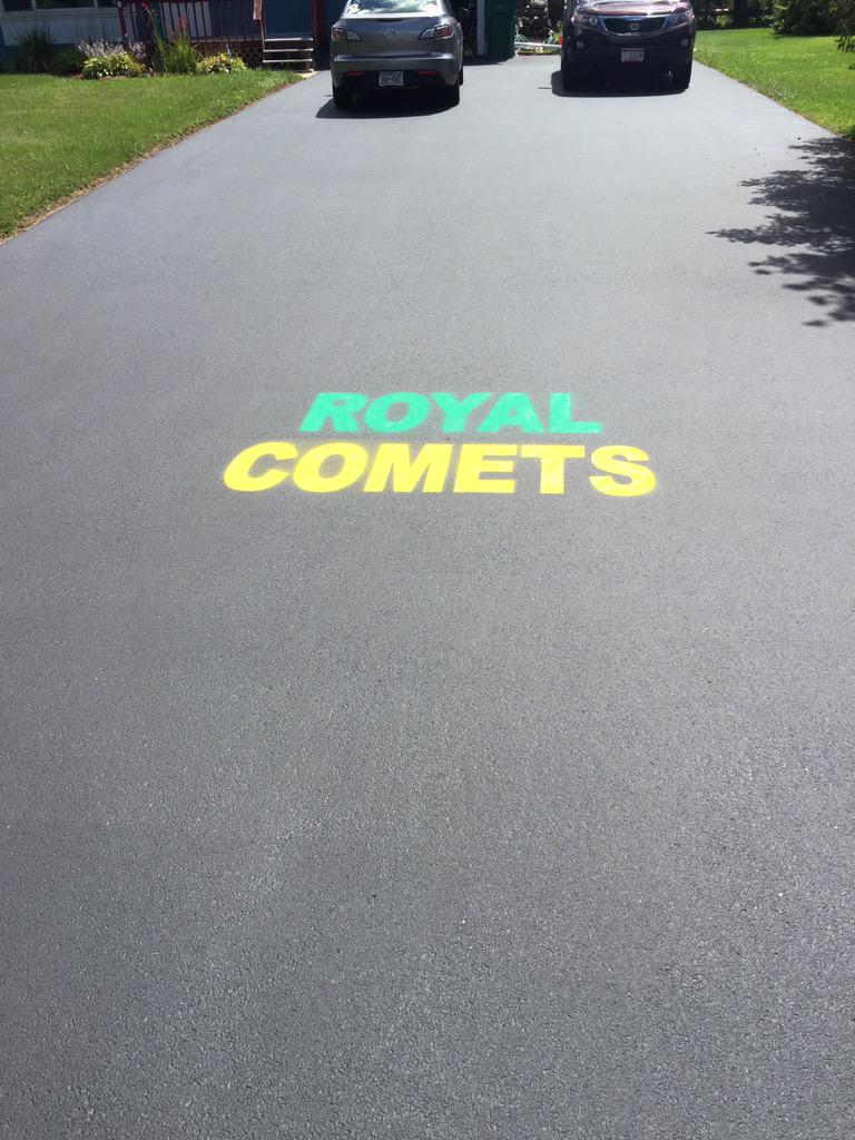 DandiLyon1296's tweet photo. @RHClassOf16 & any RH fan! Check this out!! Temporary spray chalk #rhcomets order at all sports kickoff on Monday! http://t.co/a675GKWdU8