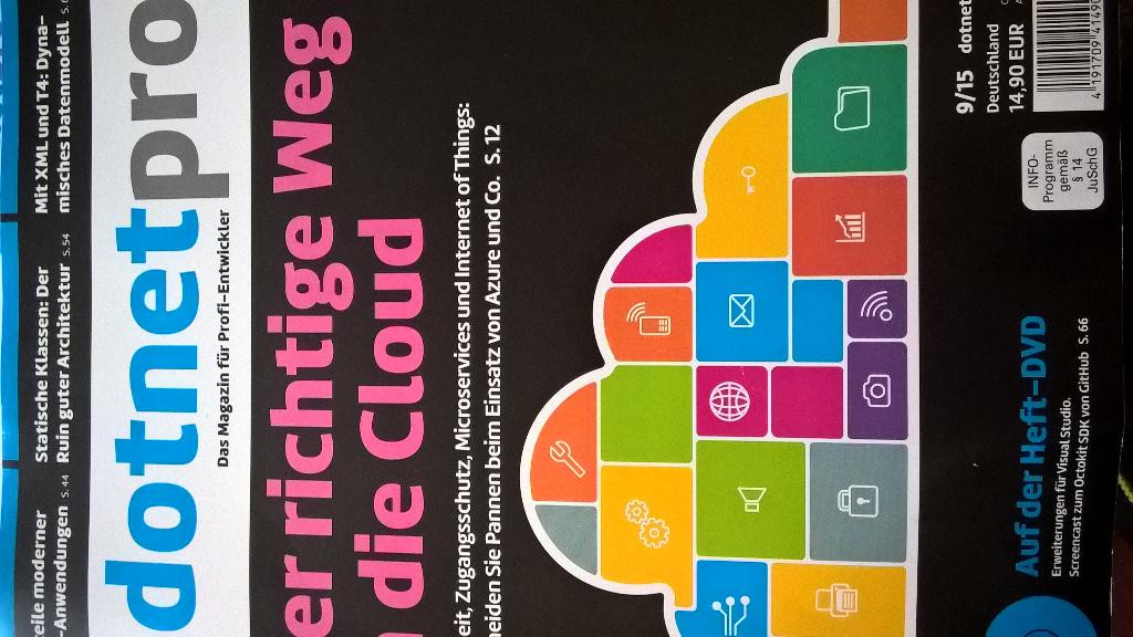 Ra_Koellner's tweet photo. With @DavidTielke in der #dotnetpro #yeah #Autor #azure #identity http://t.co/TzxfGnSDo5