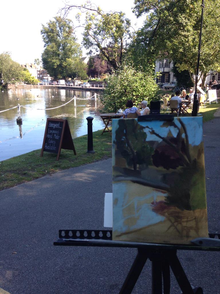 Lovely day for a bit of outdoor painting near <a href="/HoneywoodMuseum/">The Friends of Honeywood Museum</a> #pintarrapido #art #Carshalton
