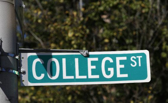 anthonyjhodel's tweet photo. Getting an athletic scholarship is not on easy street. Rules &amp; how to market your talent http://t.co/di5lNch3ia http://t.co/SzE8jfGdr4