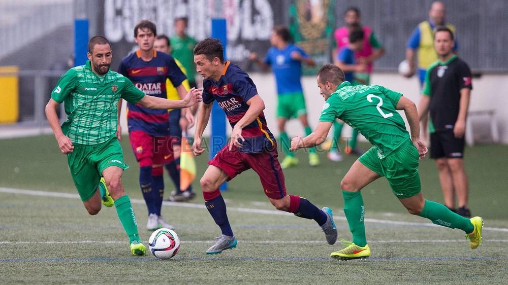 Babunski controls the ball Babunski controls the ball