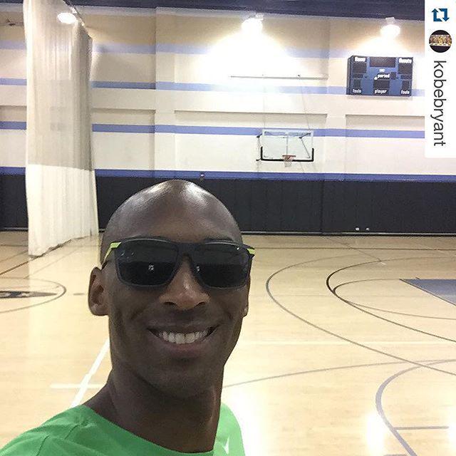 #Lakers #Repost @kobebryant:

First day back on the court shooting! Bout damn time!! #shoulderrecovery #20thseason …