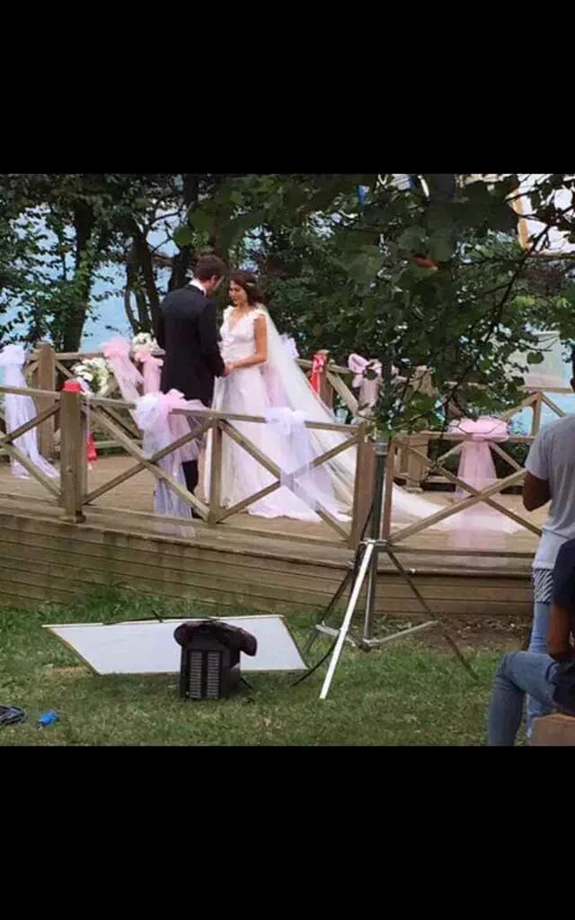 demetinfanlari's tweet photo. Demetin yani daki Yusuf lan Yusiuif boru degil Volkan degiiil Yusuuuuf😻😻😱😱😱 http://t.co/PKcHQ6ozCQ