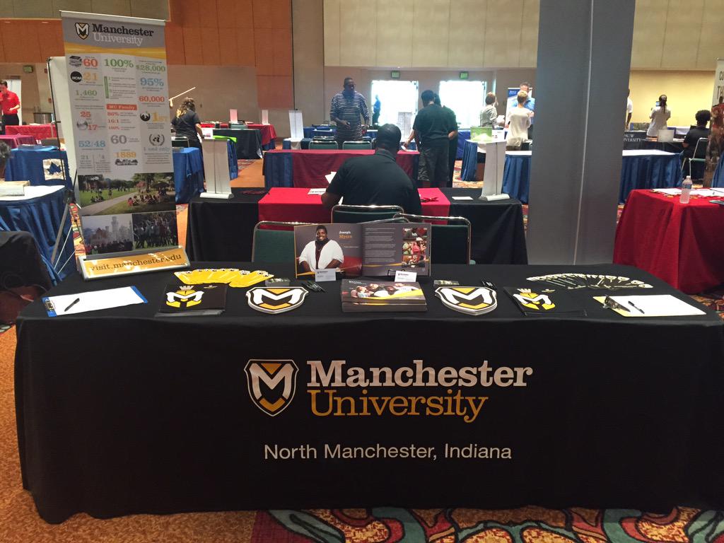 ChelseaAtMU's tweet image. Come check out what @ManchesterUniv has to offer! I'll be at the CDL college fair all day! #MU
