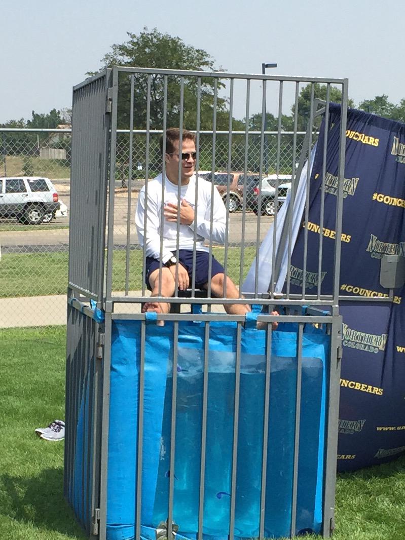 MrTuckerLane's tweet photo. Head Coach @troy_nickerson taking his turn in the dunk tank @UNCBearsWrestle #bearsbash http://t.co/dCAyS4RnUj