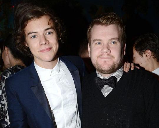 1dotpss's tweet photo. Harry Styles and James Corden http://t.co/GiSgQYf9Ct
