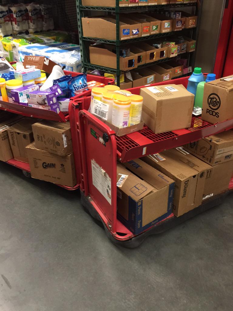 T2040MultLevel's tweet image. Chemical manuals midday replenishment!#R300Fillerup#R300MIH15#G396knockouts#D354InstocksAllStars
