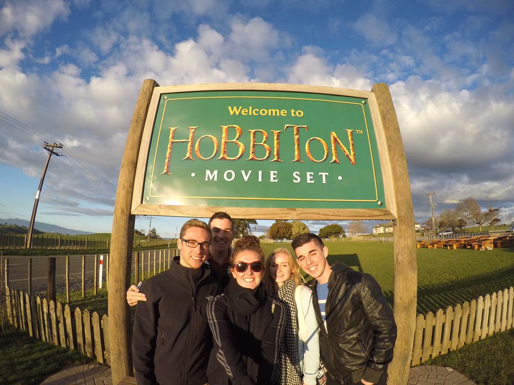 idonionring's tweet photo. "@lordofthedance: Lord of the Dance meets Lord of the Rings in New Zealand! http://t.co/dPuTA9D9qc" lord of the onion rings?