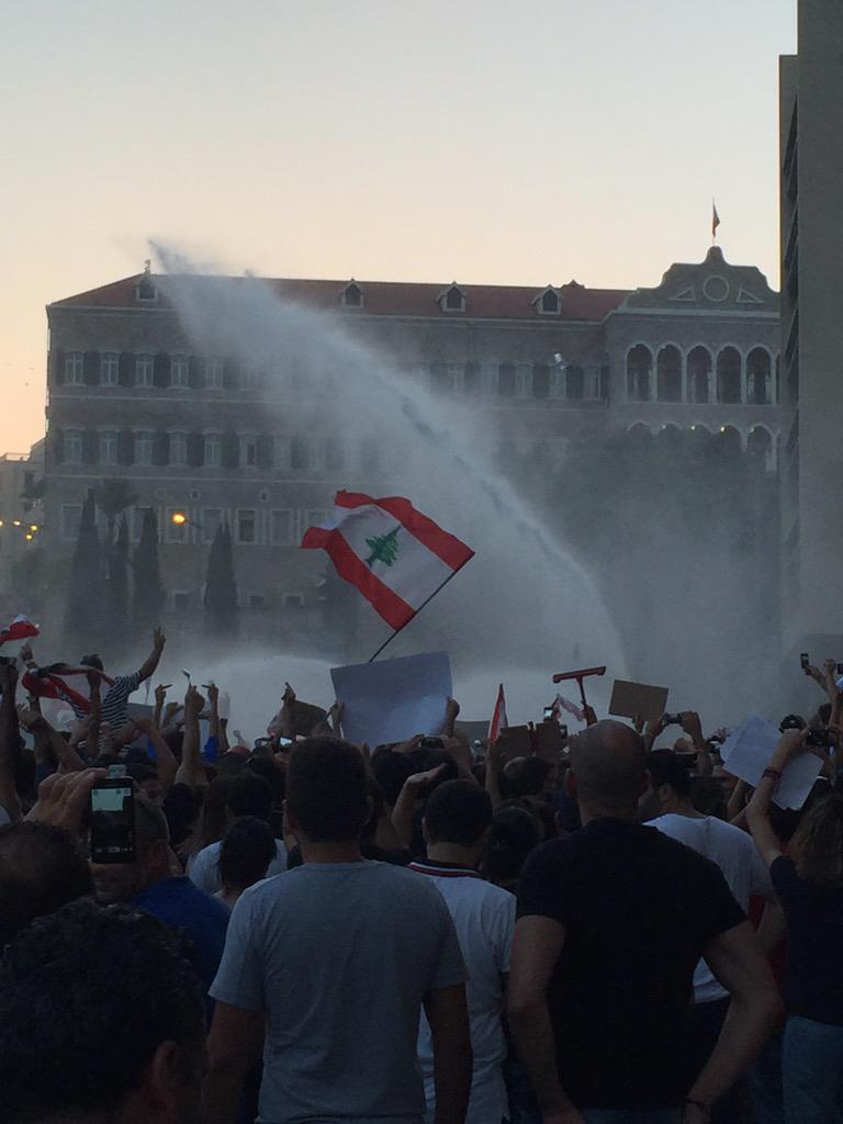 #مستمرون #طلعت_ريحتكم #الشعب_اقوى