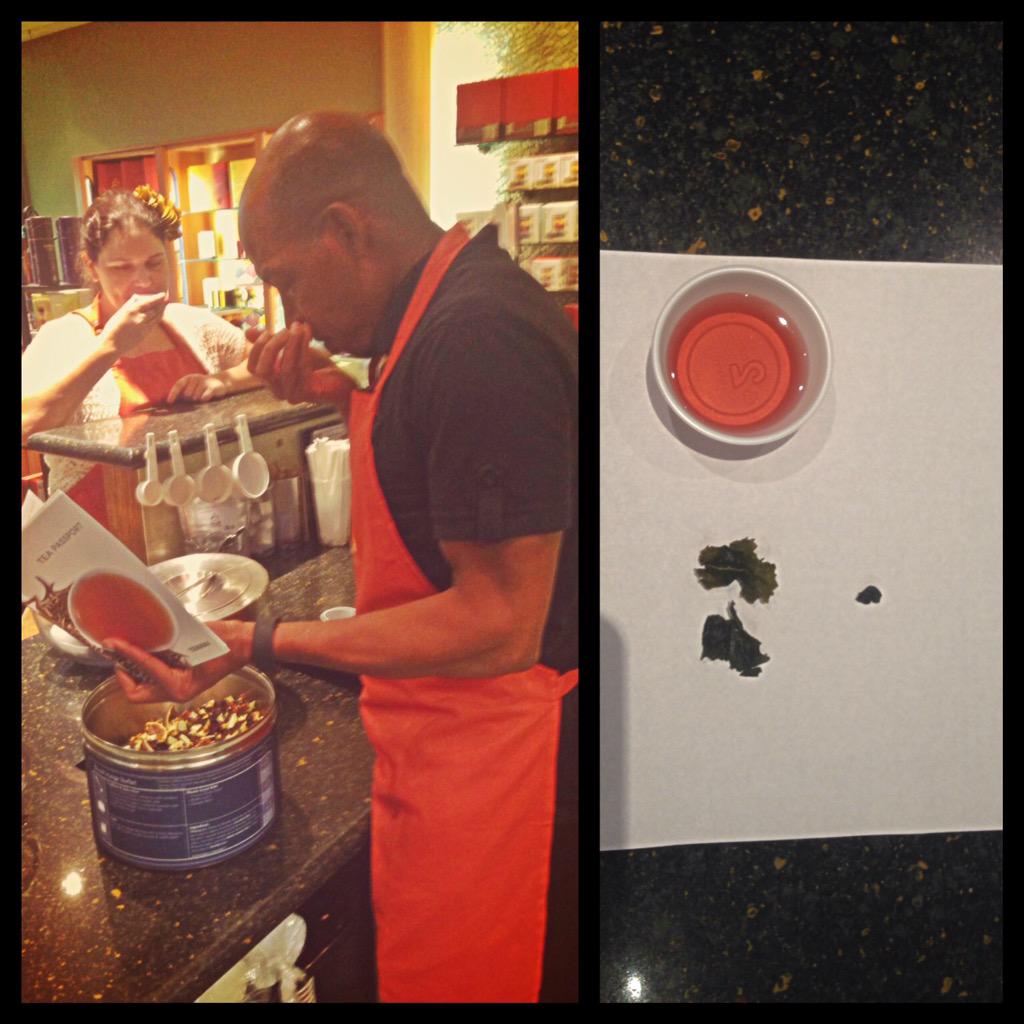 MissTeaLOver's tweet image. #trainingwin @thechelster @JennaBerthiaume @lilteacuphead RD Joe leading a tea tasting w/GM Courtney! #teavanapartner
