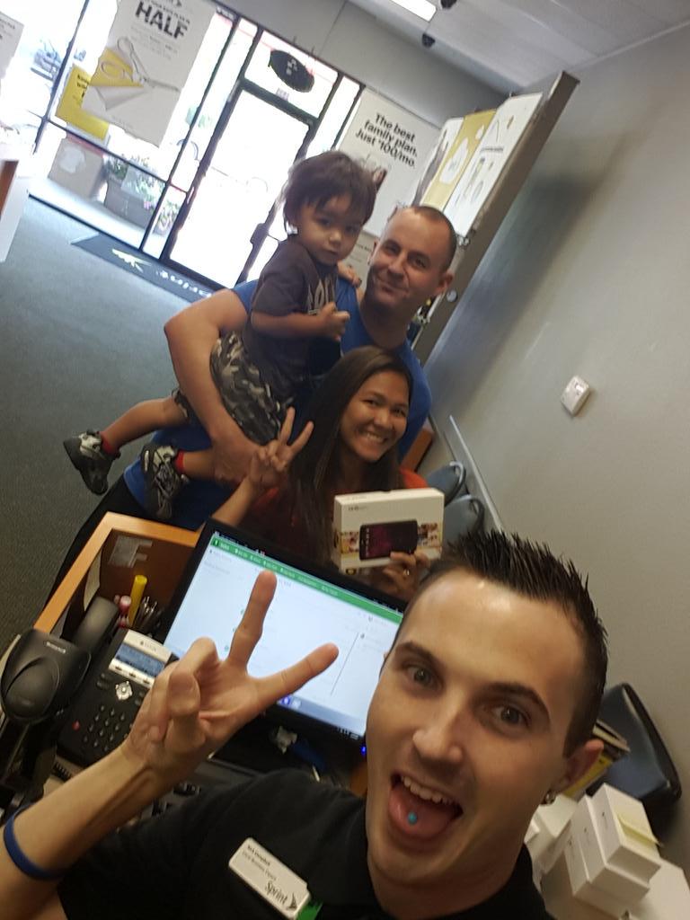 soupWL's tweet photo. 3 lease new tep+ and tab easy pay tep+ @RonDyeJR  @logankatseanes http://t.co/6mMBkde6n2