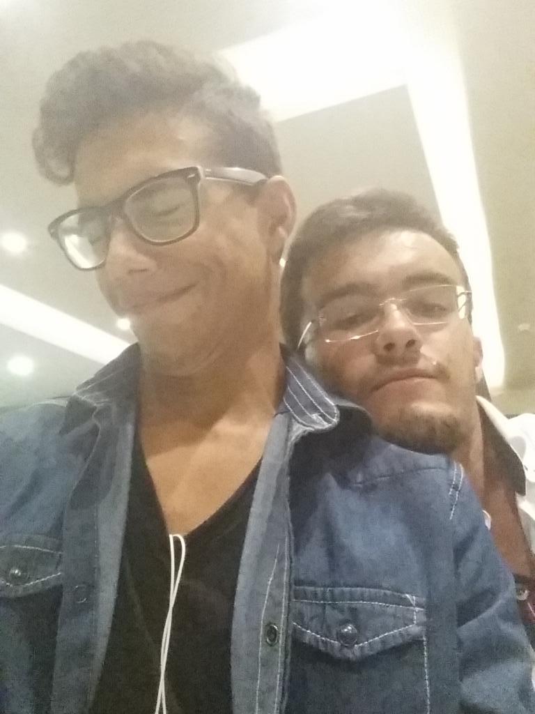 MarianaAfonso23's tweet image. @SniparsDogg e @MarcoLuis2011 a invadir o Twitter #haha #prohackers #anonymous #expectus #hackedbyanonymous #hi