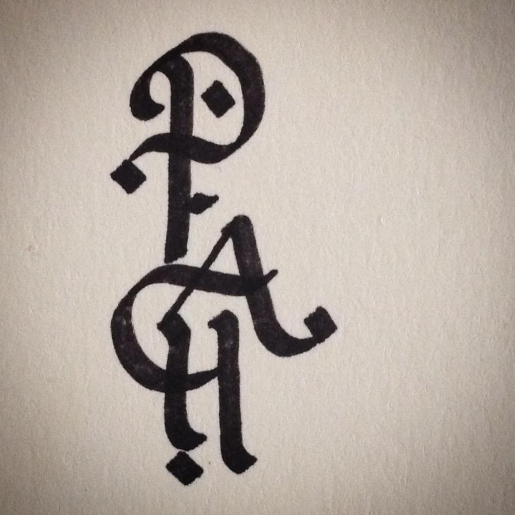 Phill_nTheBlank's tweet image. Give me Peach or Give me Death 
#WhyNotHaveBoth 🍑💀
#calligraphy #doodle