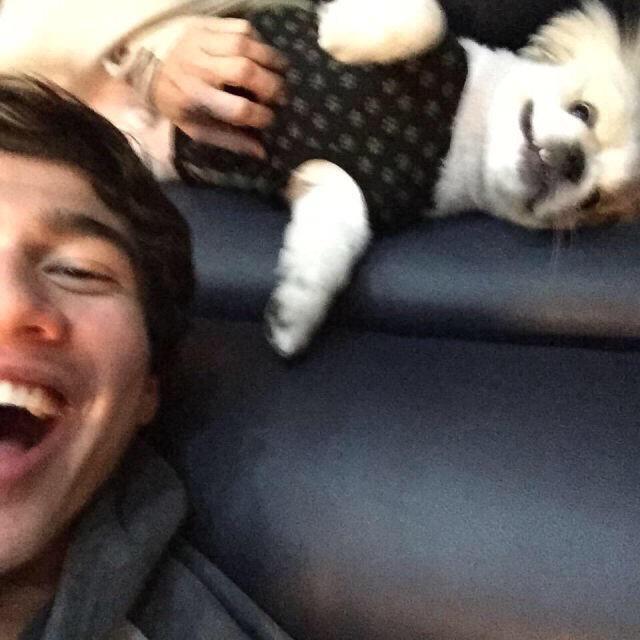 brbcarter's tweet photo. a dog and a Puppy :) http://t.co/sRtusvuJqk