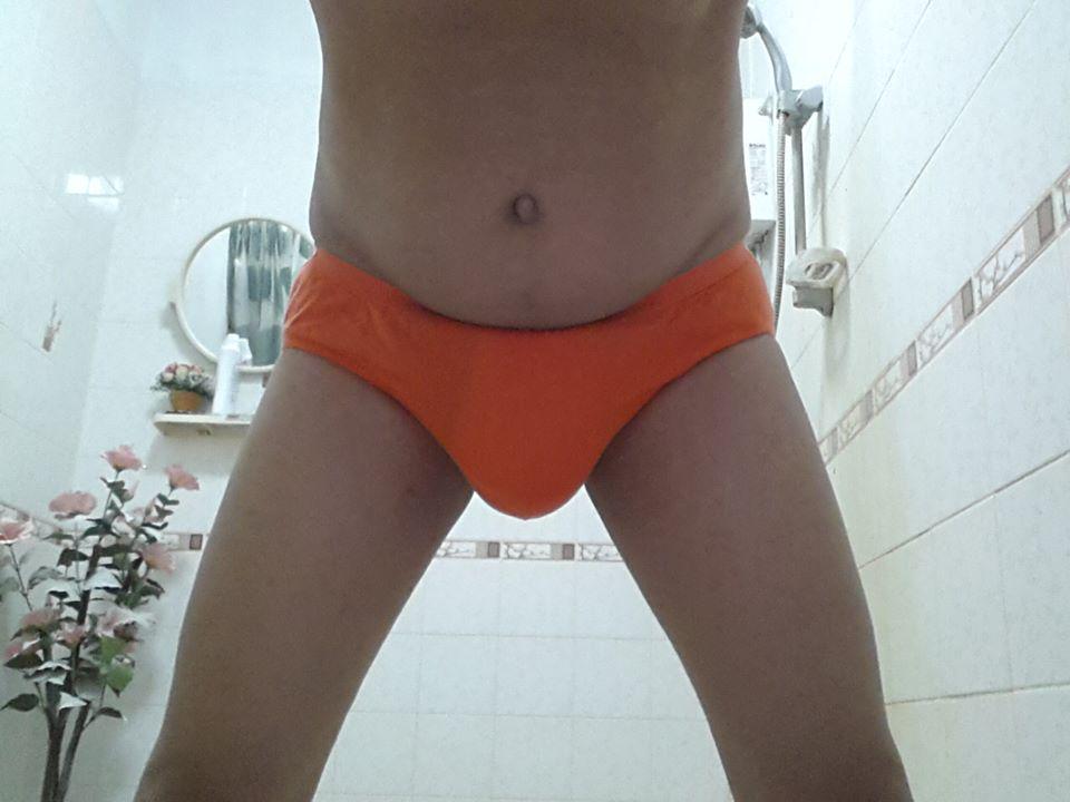 krooaud1's tweet photo. สีไหนดีคับ http://t.co/Yi9XuPhIZc