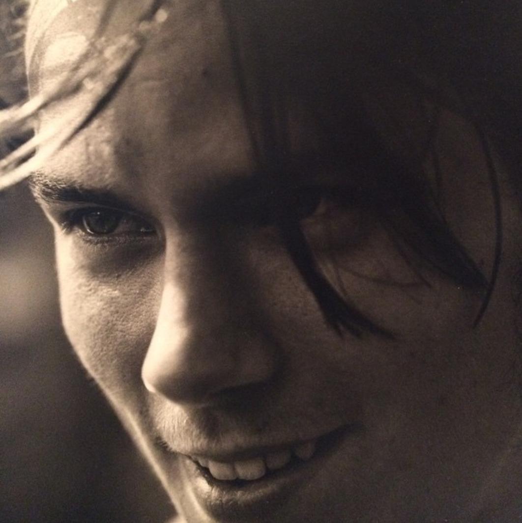 Happy birthday to the amazing, beautiful river phoenix. Happy 45th birthday today! I miss you so much. Well we all do 