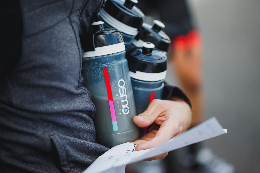 What I learned by playing soigneur: #2 Feedzone stress almost equates to pre-race jitters. bit.ly/1WKdQ73