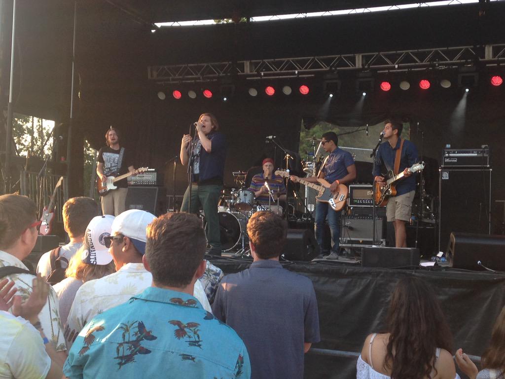 the_edge's tweet photo. .@Casual_Disaster rockin' and rollin' here at #rth2015! http://t.co/3TGocNwjvA